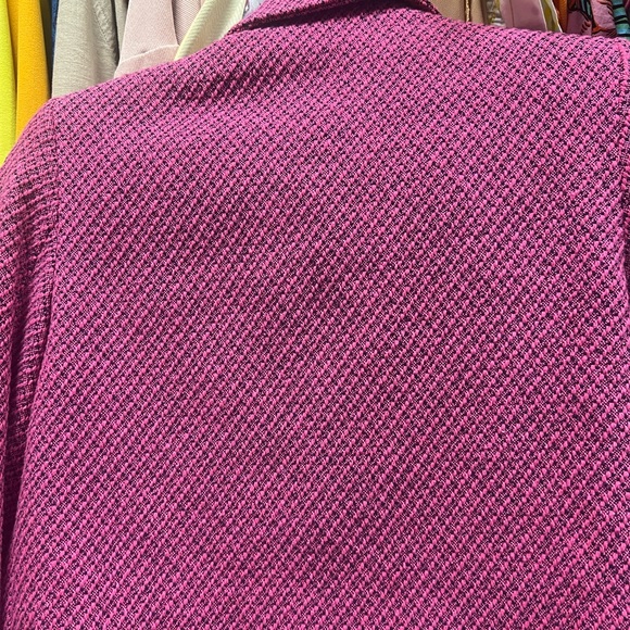 Zara Hot Pink Cropped Blazer with Wide Lapels - Picture 3 of 5